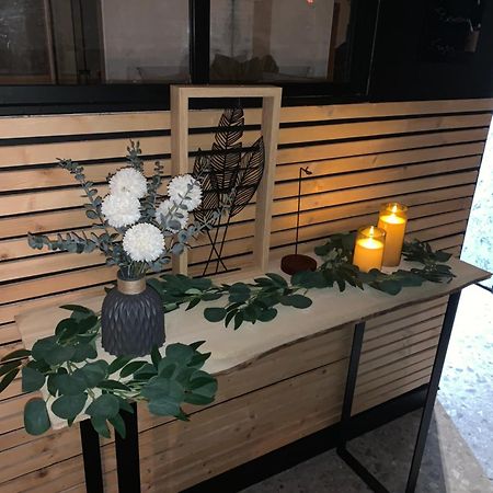 Love Room, La Douce Angevine Angers Bagian luar foto