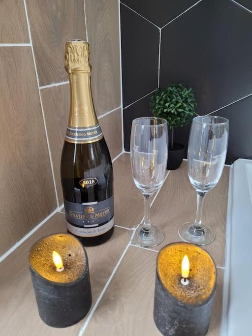 Love Room, La Douce Angevine Angers Bagian luar foto