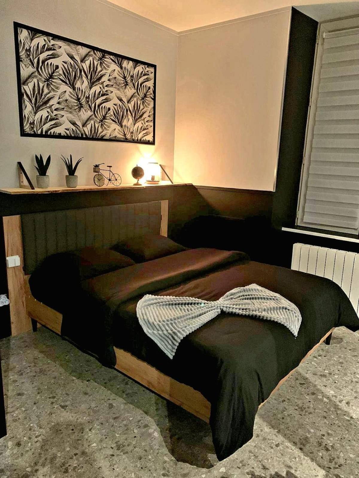 Love Room, La Douce Angevine Angers Bagian luar foto